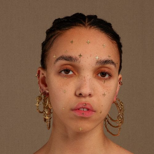 FKA TWIGS: il video del nuovo singolo “Cellophane”