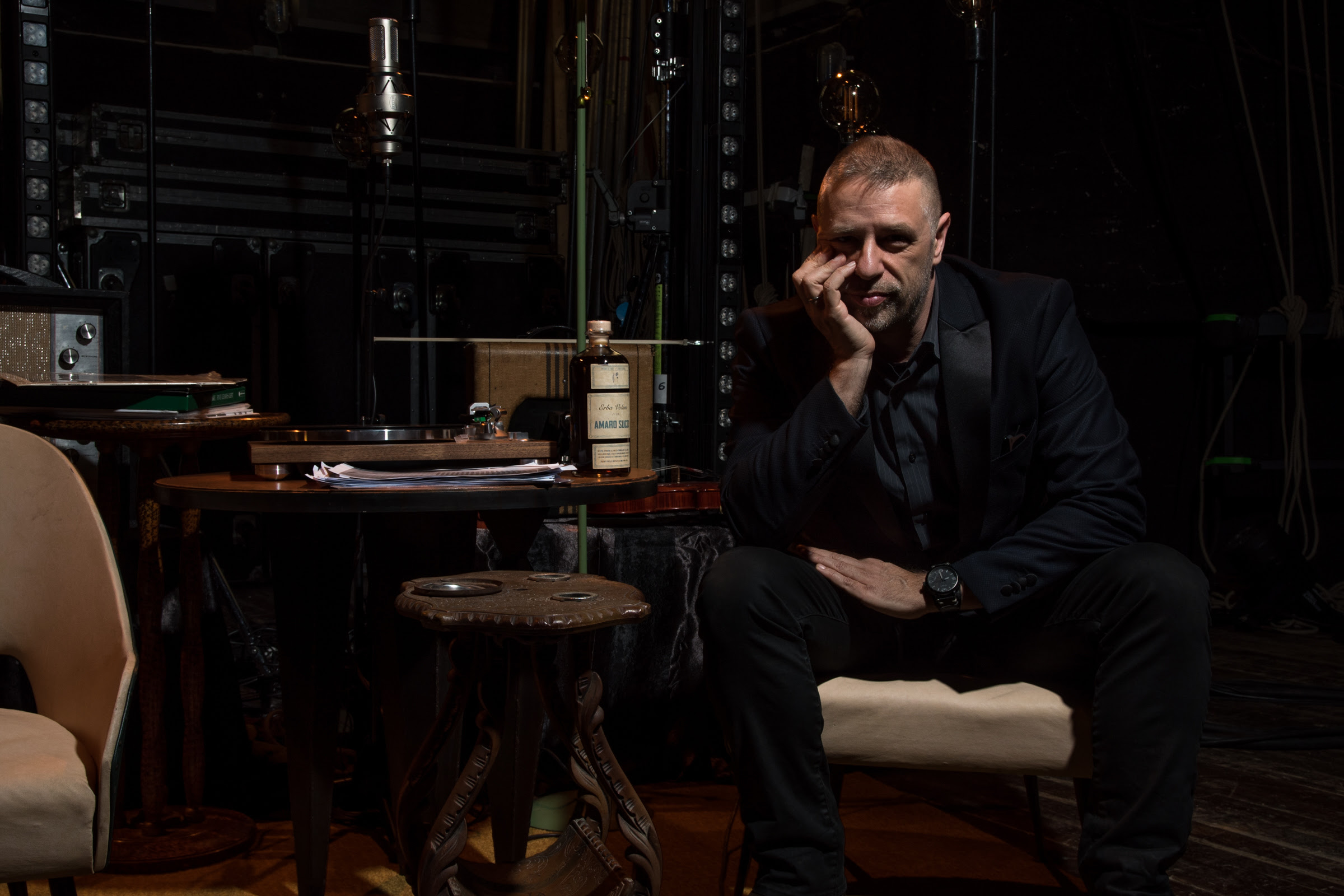 GIOVANNI SUCCI (Bachi da Pietra): il nuovo brano “Artista di Nicchia remake”