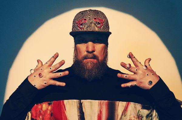 JOHN GRANT: a giugno il nuovo album “Boy From Michigan”