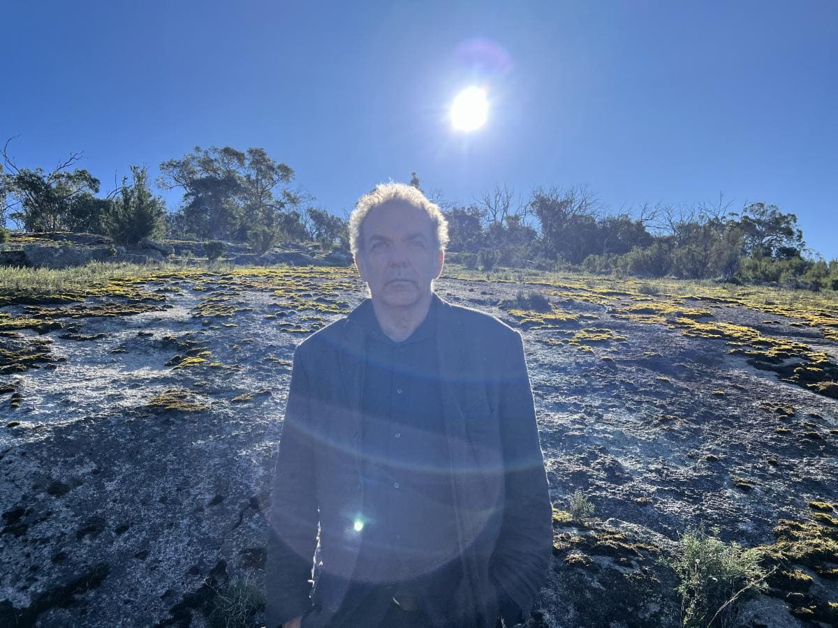 JIM WHITE (Dirty Three): ad ottobre il nuovo album “Inner Day”