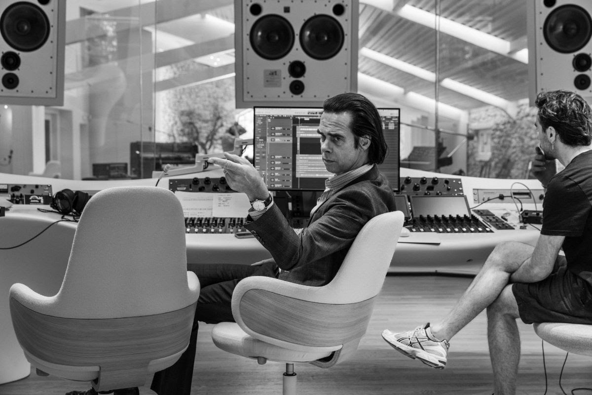 NICK CAVE & THE BAD SEEDS: il nuovo singolo “Frogs”