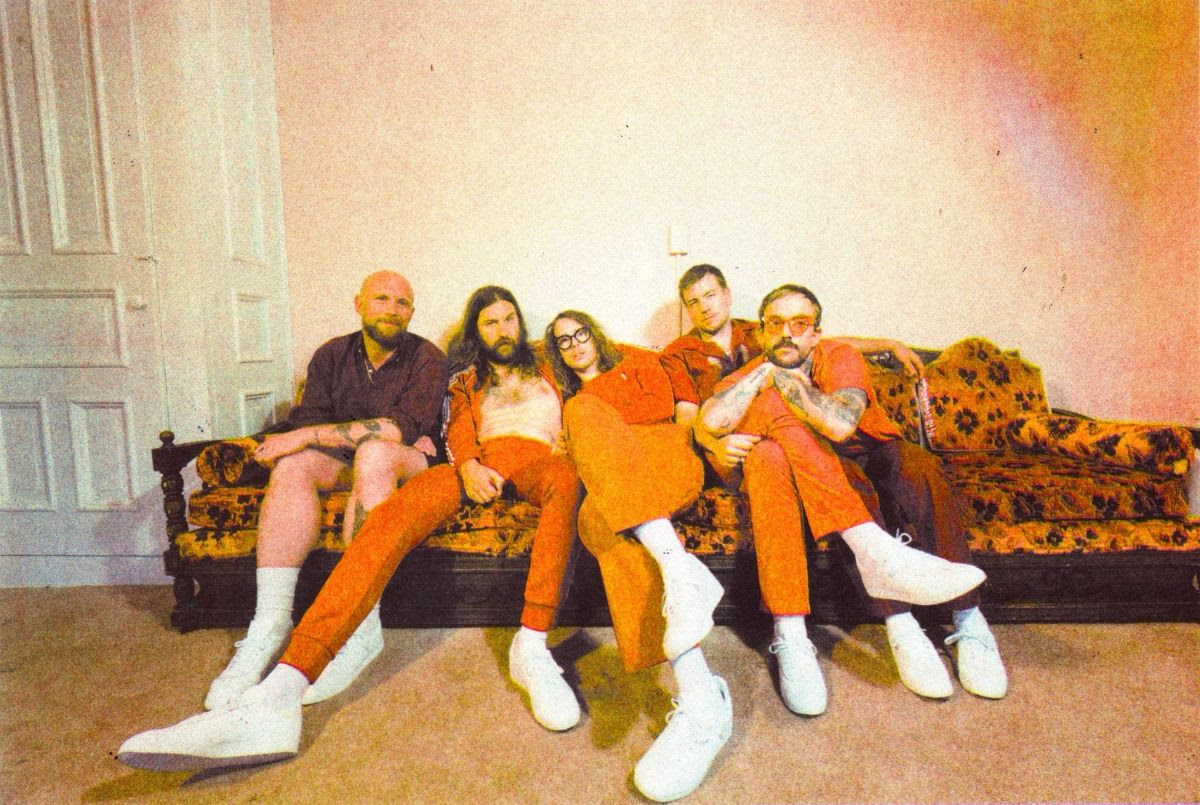 IDLES: il nuovo brano “Rabbit Run”