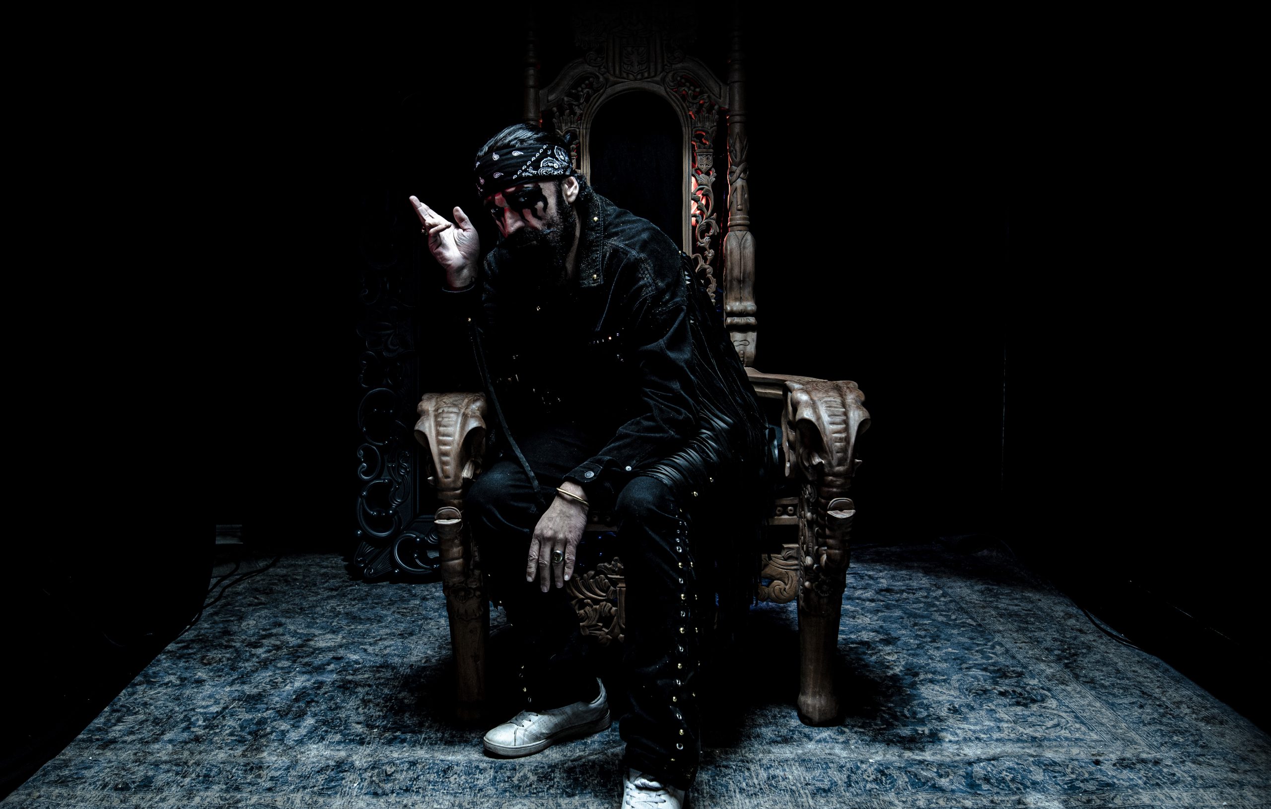 HANK VON HELL (ex-Turbonegro): a giugno il nuovo album “Dead”