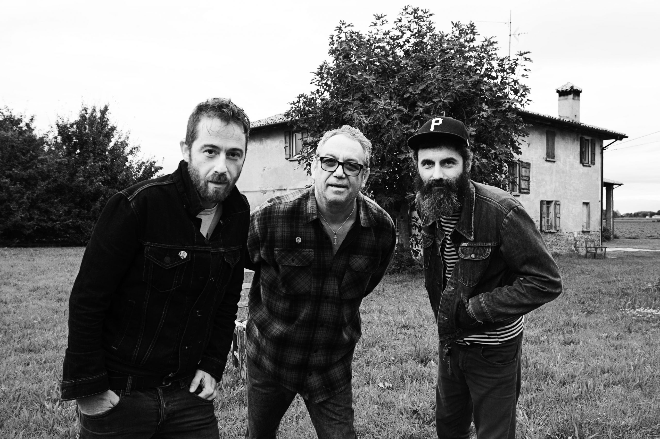 IL SOGNO DEL MARINAIO (ex-Minutemen, ex-Massimo Volume, Zeus!): a maggio il nuovo album “Third”