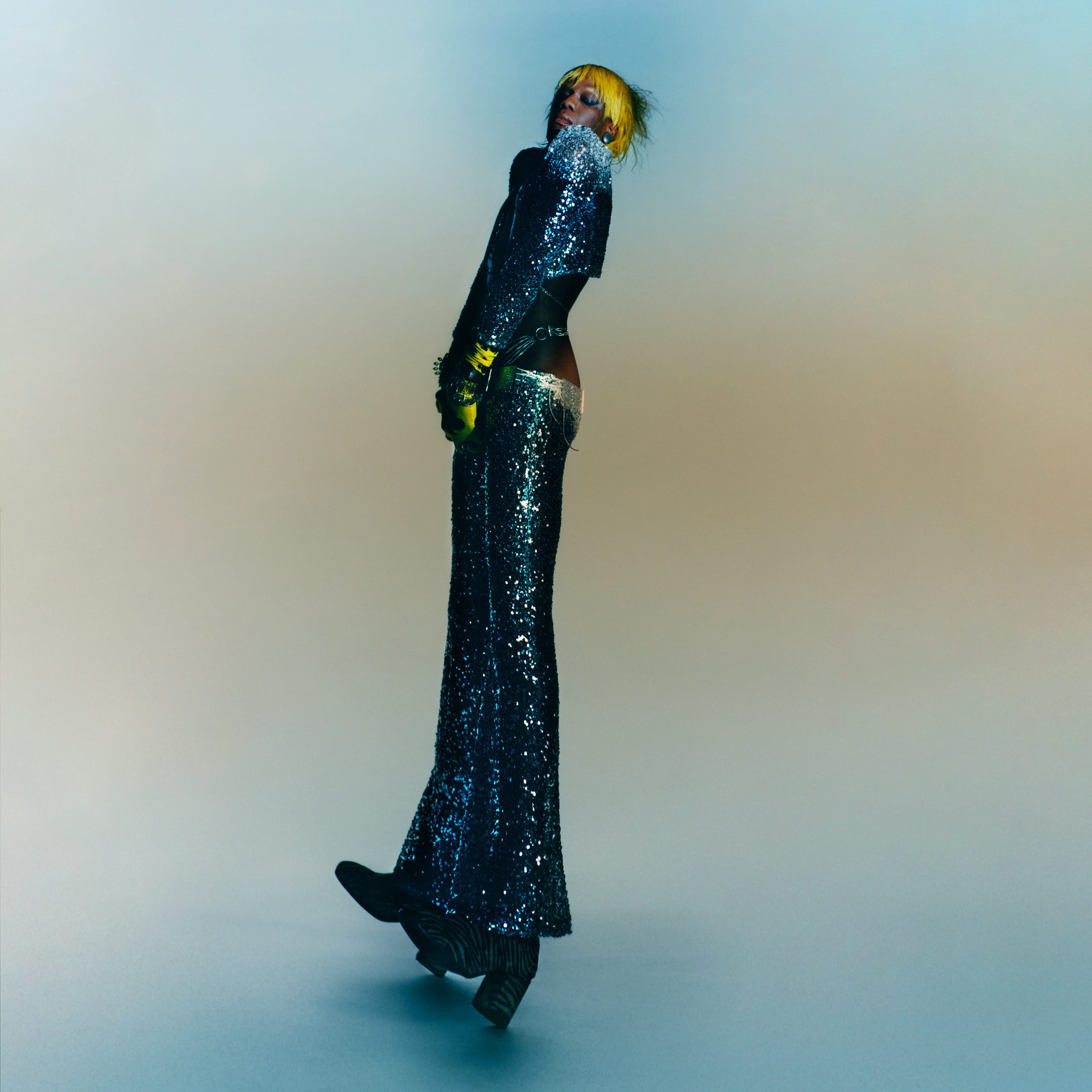 Yves Tumor – Praise A Lord Who Chews But Which Does Not Consume; (Or Simply, Hot Between Worlds)