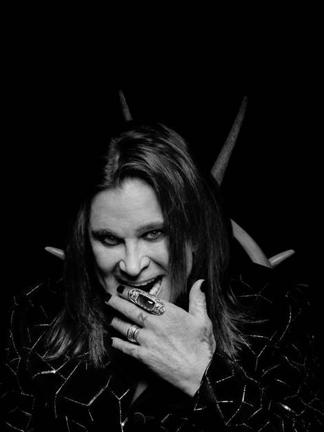 OZZY OSBOURNE: il nuovo brano “Under The Graveyard”
