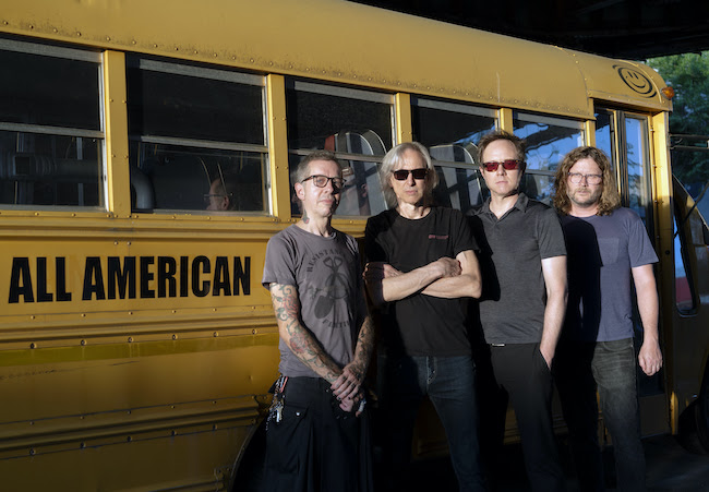 LIVE SKULL: due date in Italia a febbraio