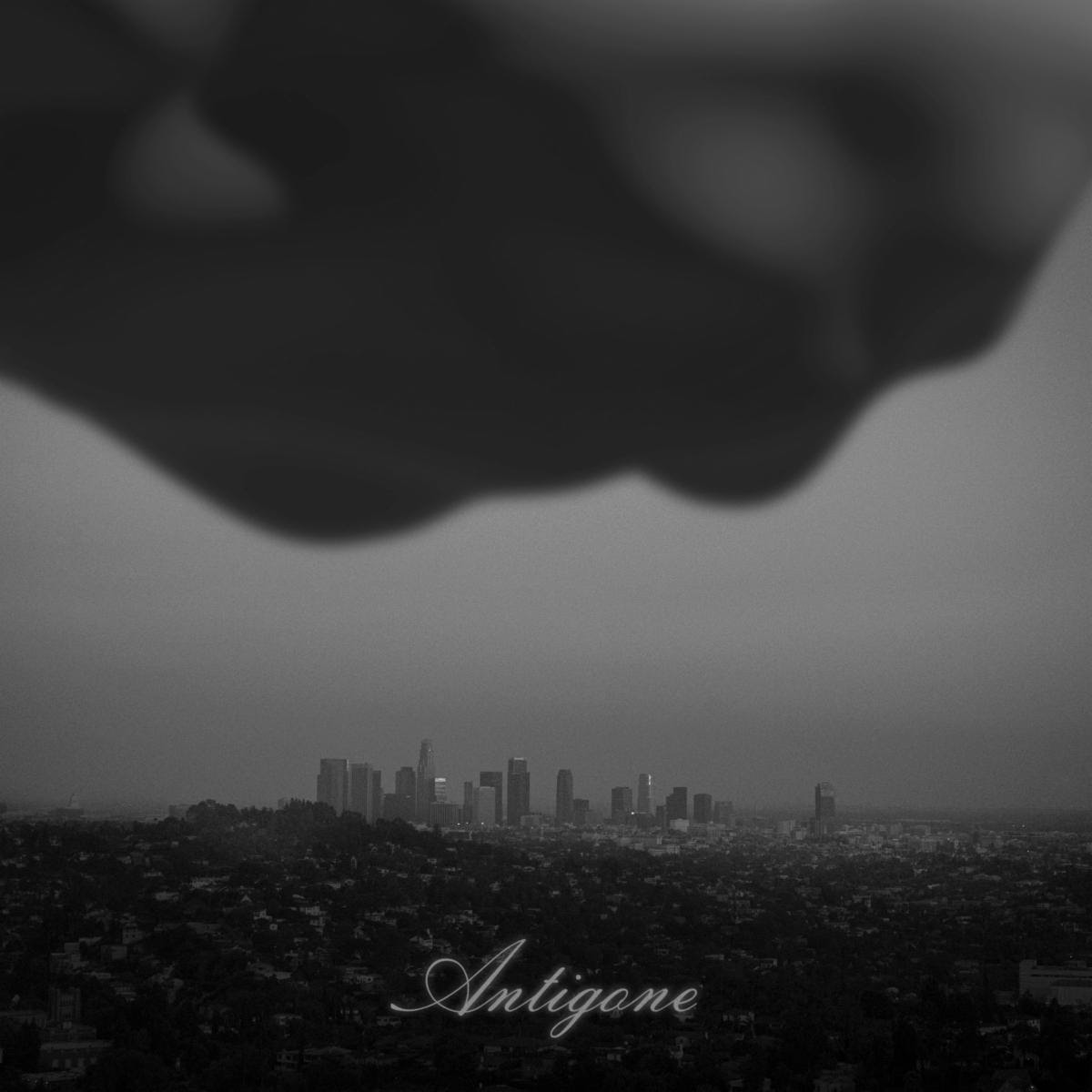 Eiko Ishibashi – Antigone