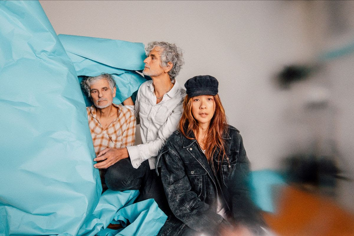 BLONDE REDHEAD: a settembre il nuovo album “Sit Down For Dinner”