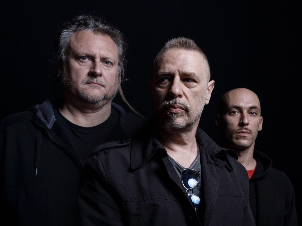 BACHI DA PIETRA: i dettagli del nuovo album “ACCETTA & CONTINUA”