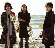 Il 3 luglio a Ferrara VERDENA, DINOSAUR JR, JENNIFER GENTLE, AUCAN e molti altri per “Un Giorno Del Tutto Differente”